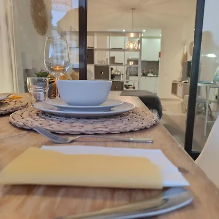 Magna Sunflower Appartement *
